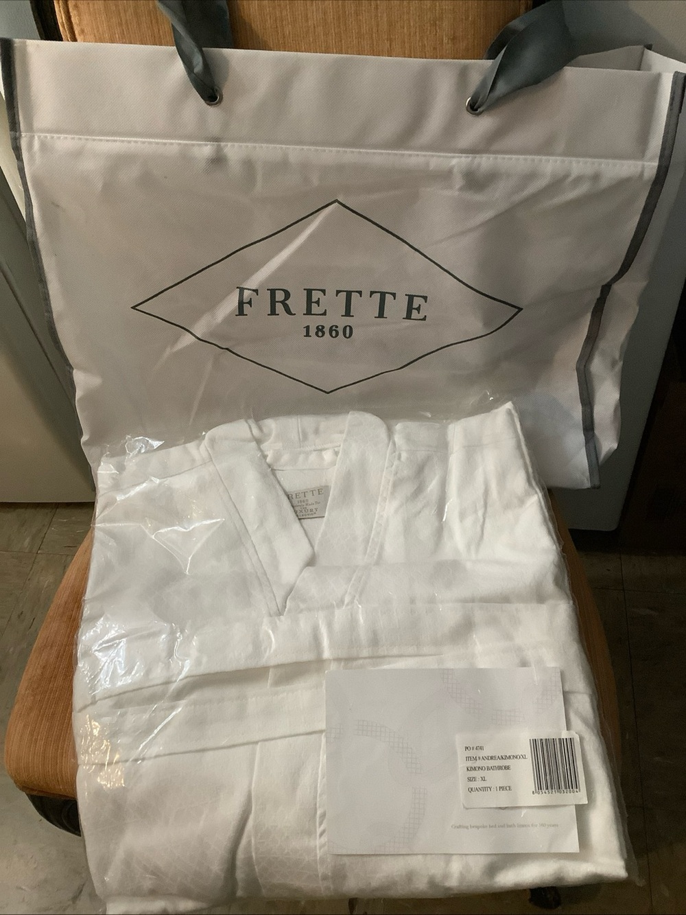 Frette 1860 Andrea Kimono Bath Robe White Luxury Collection Unisex XL NWT Italy